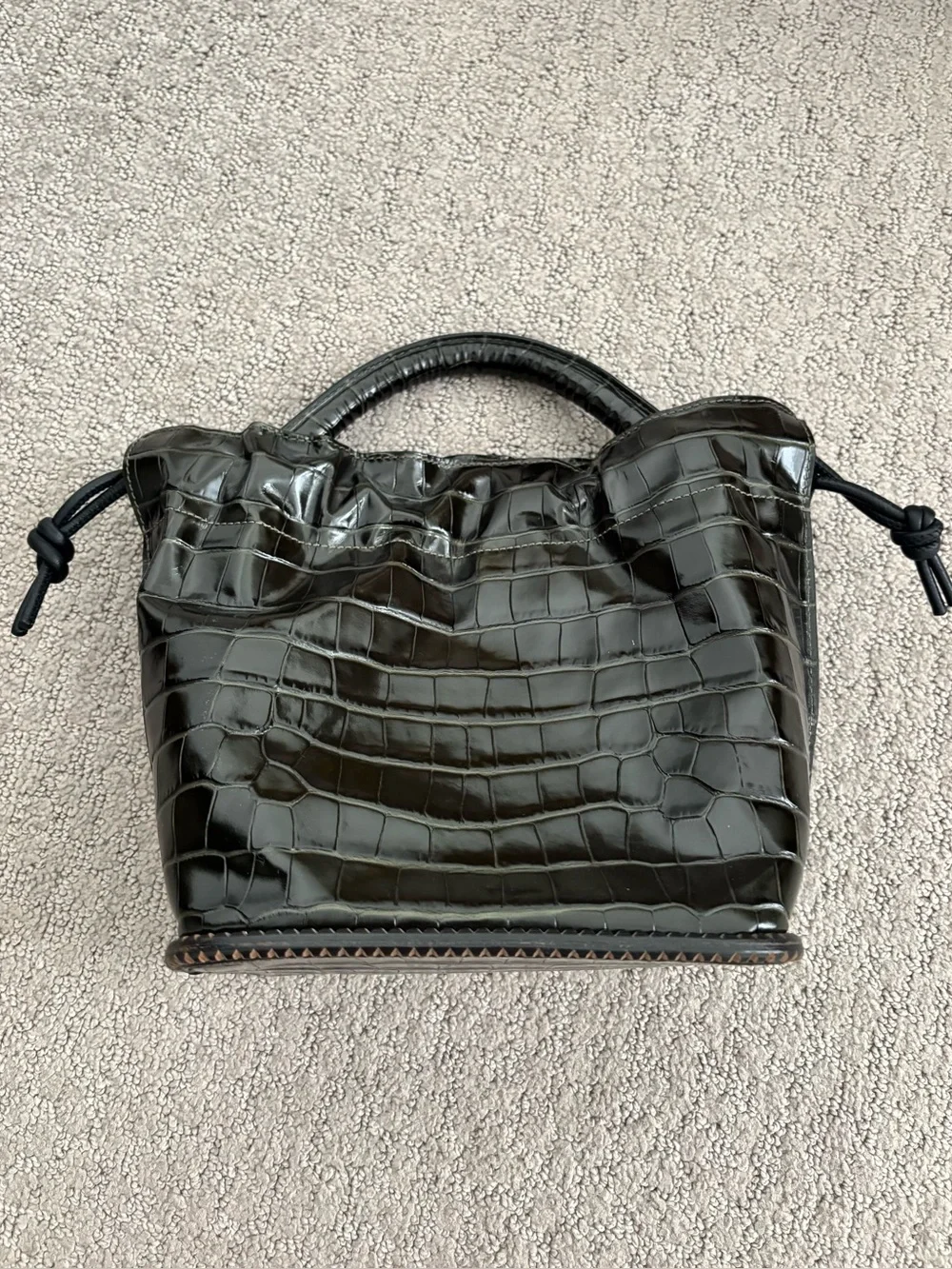 Freda Salvador Ruby Bucket Bag in Seaweed Embossed Croc - Picture 1 of 4
